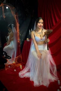_lya_white HALLOWEEN😈🎀 Pic 7