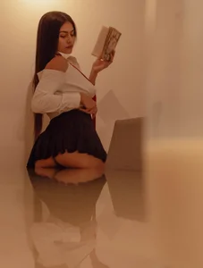 emilie_xx_ Do you like a schoolgirl? slika 4