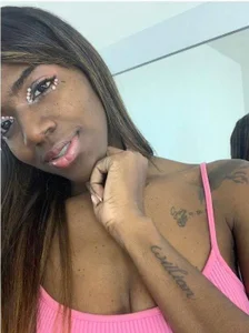 Alma_Stevenson Selfie Pic