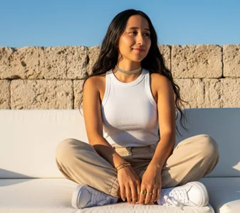 AnnieBlakke Public Immagine  2