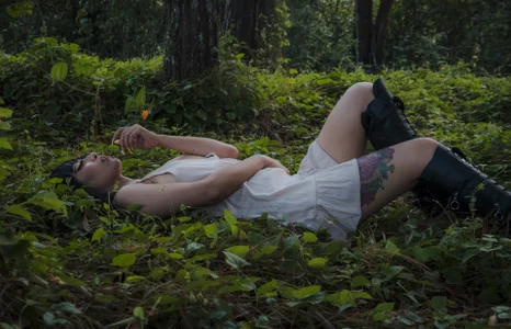 FLOORS od maybelline69  4 snímek