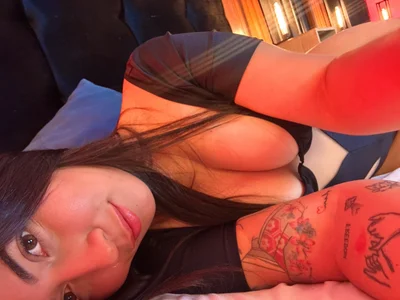 Public de Adrienne__ Foto 5