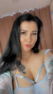 Monika_Martinezz: MONIKA ( 2 фото)