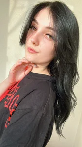 SophiaVilner Natural me ☺️ Immagine  3