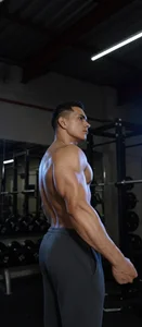 ChoreyTaiylor Pumped up at the gym 🥵 hot muscles🔥 Foto