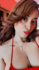 kiara_sex Passion red Pic 2