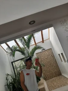 Noah_Smith01 Public Foto