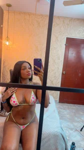 SalomeRestrepo me Pic 6