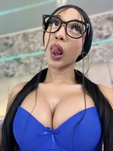 ZendayaGrey different versions of me 😍 Foto 4