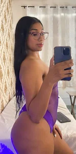 EMILYY_WALKER Public Pic 3