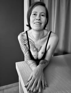 SexyExclusiveflower Black & white 😍 Pic 8