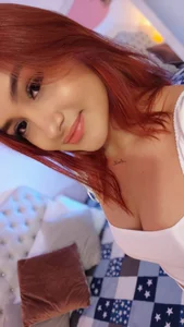 AnnyHizzle your favorite girl is me Pic 3