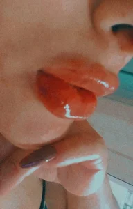 Bem safadinha de Fanehot44  4 Imagens