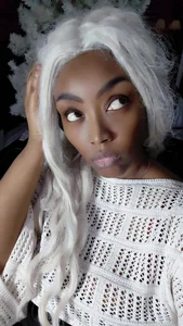 VenezuelaLuxeNoir Tiny steps Immagine  4