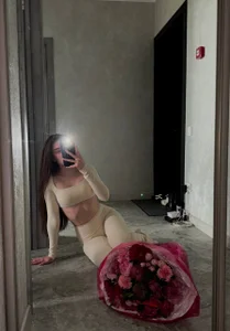 MinaRuzzo Public Pic 3