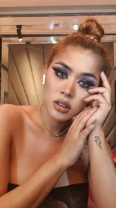 AnitaMoorHead Public Billede