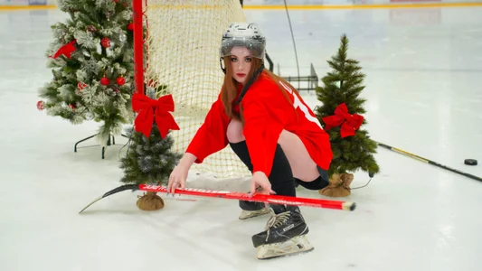 DanaDrake 🎄🥅⛸🏒 Bilde 5