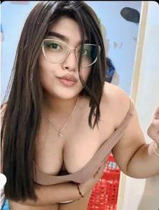 Dame like 🫦❤️ od keyw1  2 snímek