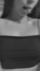 Zdjęcia Emilisrose My vibe 🤍🖤:  2