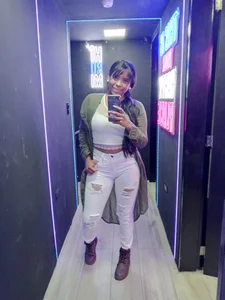 sharom_smith1 all me รูป 