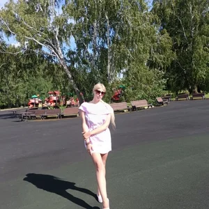 KyliePagA pleasant walk love Bild