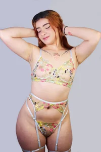 Naomy_tay1 Me🌷 slika 3