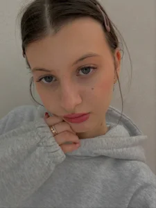 LouiseChavez Self Expression Pic 3