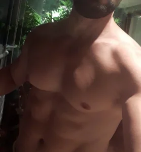 Apollo_21 Mostrando peitoral Pic 4