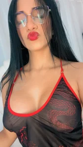 UrNewFantasy Between the red of desire and the black of mystery… here the fantasy begins.”🖤❤️ Pic 6