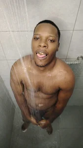 Take a shower de CorvisXnc0012  9 Imagens