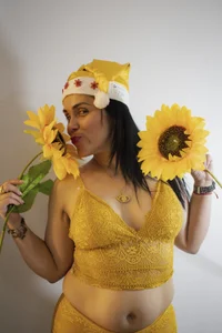 girasol_walton: A yellow christmas ( 8 фото)