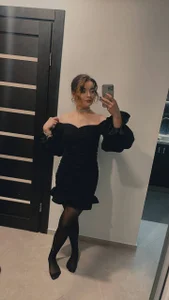 nika-still Public Pic 2