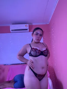 your bitch de Karla_Soff_19  2 Imagens