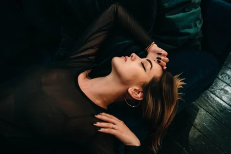 LilyFarey Public Pic 2