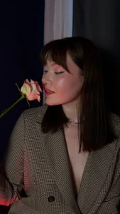 me with flower<3 od Ash_Hasmy  6 snímek