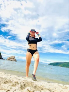 luna_val27: Beach ( 3 фото)