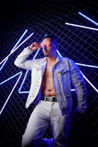kevin_23_ Neon Photoshoot! 圖片
