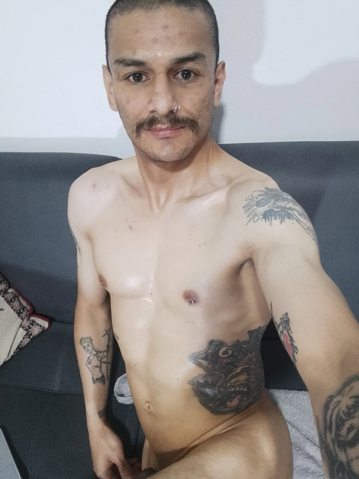 ภาพที่กำลังนิยมของ HorrorotikA  1620