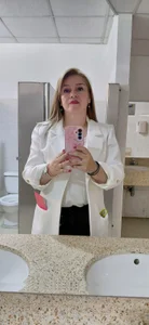 agata_ruizz Public . fénykép