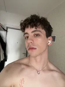 me ;) de VincentSmith02  8 Imagens