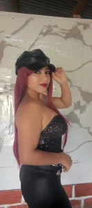 Zdjęcia LauraScarlet Public:  6