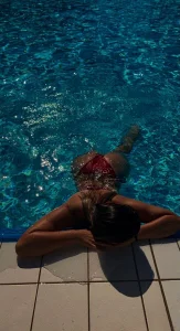 Playful_Amanda Public Pic 3