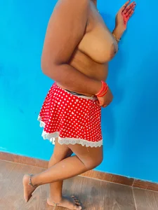 Angel_kavya_ Public Pic 5
