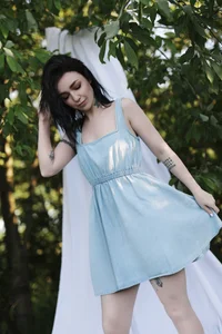 Magic_Allie In the garden Bilde 4