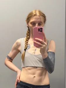 gym girl de sweet_little_angel_  5 photos