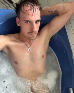 MrGerman Public Immagine  2