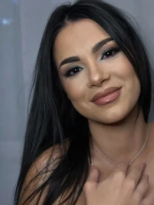 LauraLora3 Public Pic 9