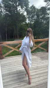 Mitchell_Hallie's XXX Nude Photo 3