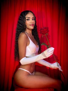 lucyhanson A Rose Just for You 🌹✨ Pic 3