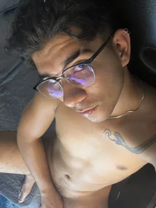 valentino_santoss Happy . fénykép
